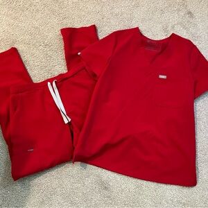 Figs Red Scrub Set